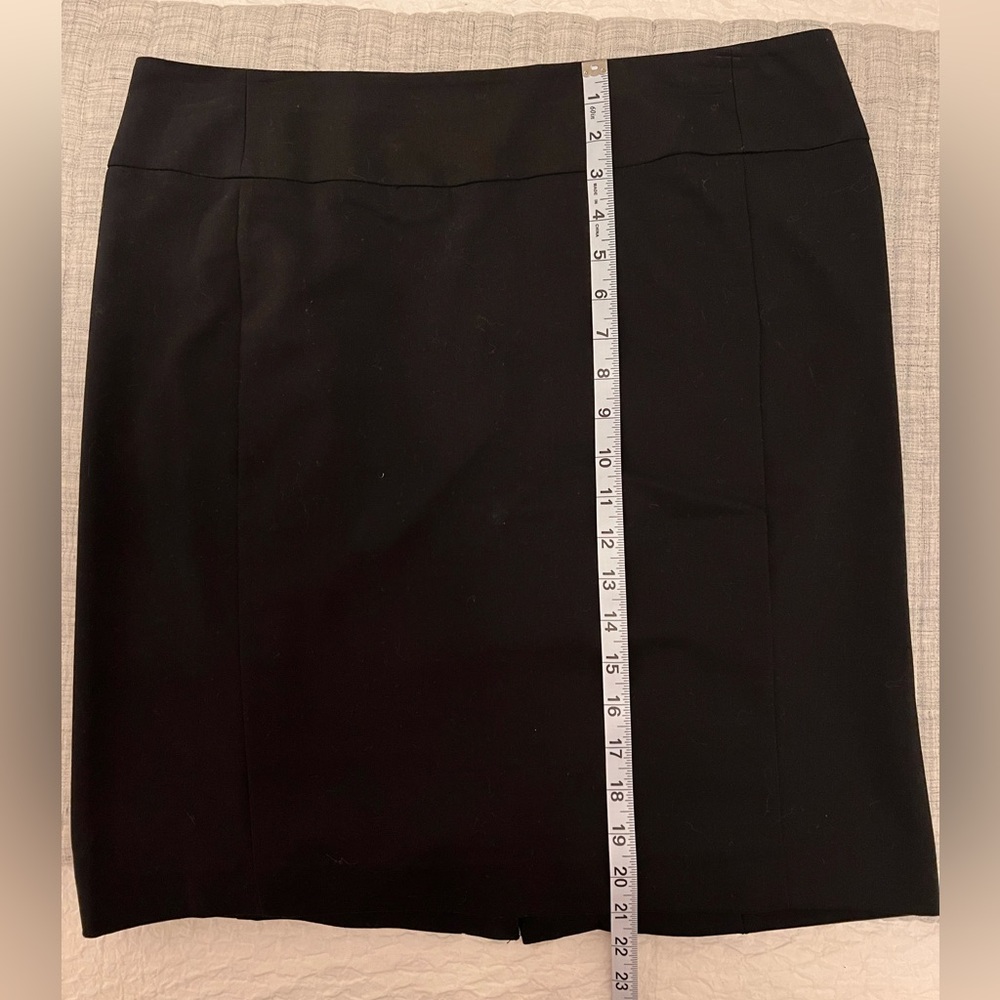 Black Skirt - Picture 5 of 6
